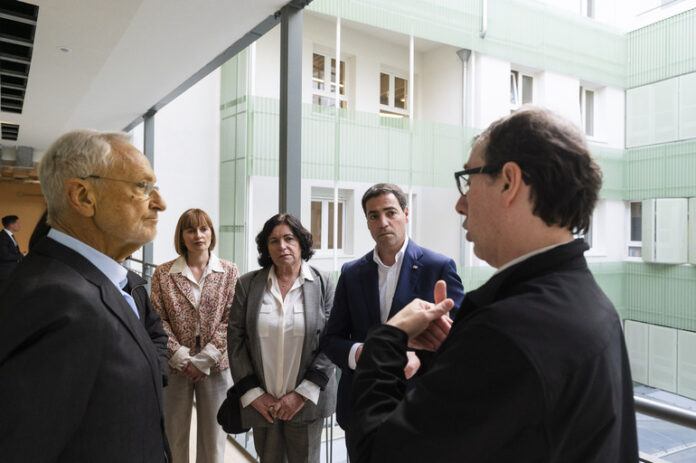 Imanol Pradales Lehendakariak EDE Fundazioaren eraikin berria inauguratu du