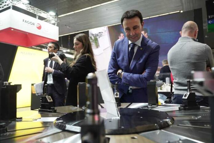 El Gobierno Vasco sitúa el relevo generacional como el gran desafío industrial con 524.000 jubilaciones en el horizonte