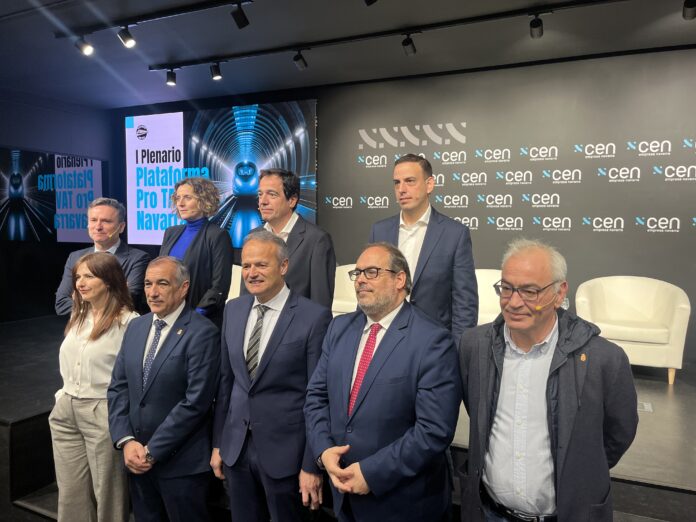 Chivite kontseilariak Nafarroako AHTren Aldeko Plataformarekin erakundeen arteko lankidetza baloratu du, eta «AHTren obrek inoiz aurretik ez dute erritmo horretan aurrera egin Foru Komunitatean», defendatu du