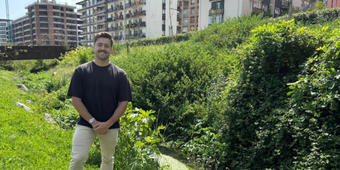 Zarauzko Udalak  erreketan eta hezeguneetan pilatzen den zaborra biltzeko zerbitzua berritu du