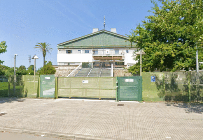 Una joven detenida en Irun tras agredir con unas tijeras a su hermano y a su cuñada durante una pelea