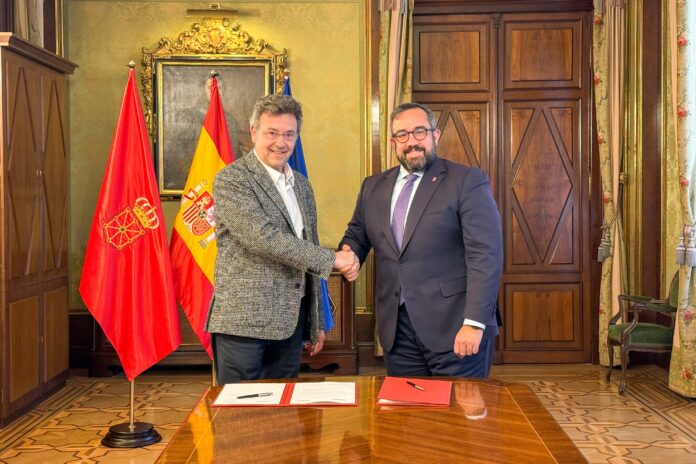 Nafarroako Gobernuak eta Arartekoak aplikazio berri bat bultzatuko dute informazioa trukatzeko orduan segurtasuna eta eraginkortasuna hobetzeko