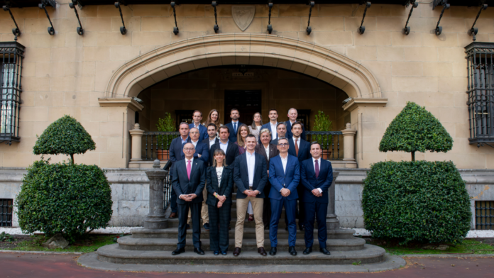 Jon Uriarte inicia oficialmente su nuevo mandato al frente del Athletic Club en Ibaigane