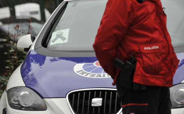 Un motorista de 54 años pierde la vida en un trágico accidente en la AP-8 en Zarautz